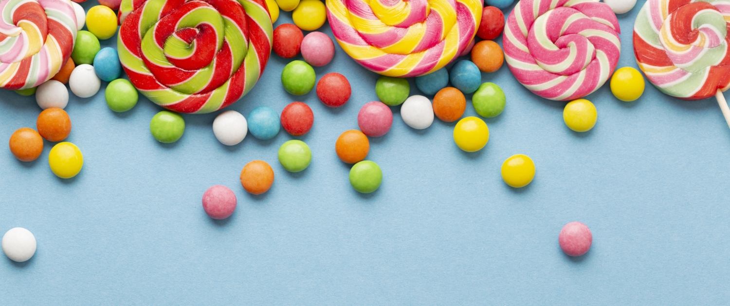 delicious-candy-concept-with-copy-space